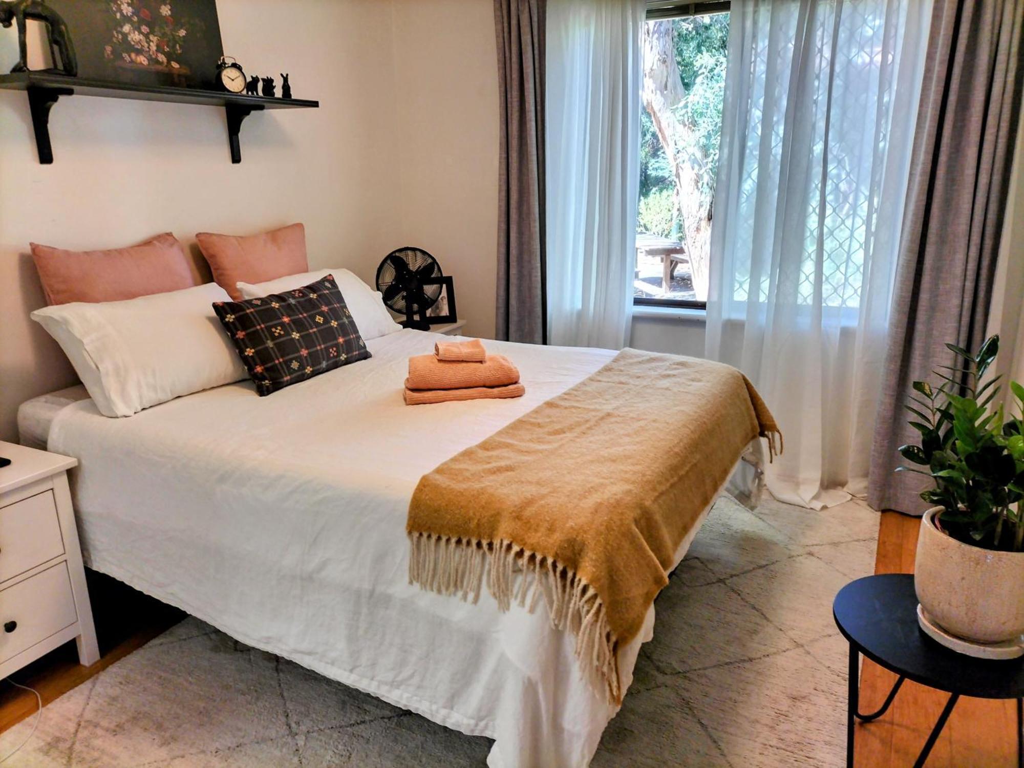 The Lake House Perth Ngoại thất bức ảnh